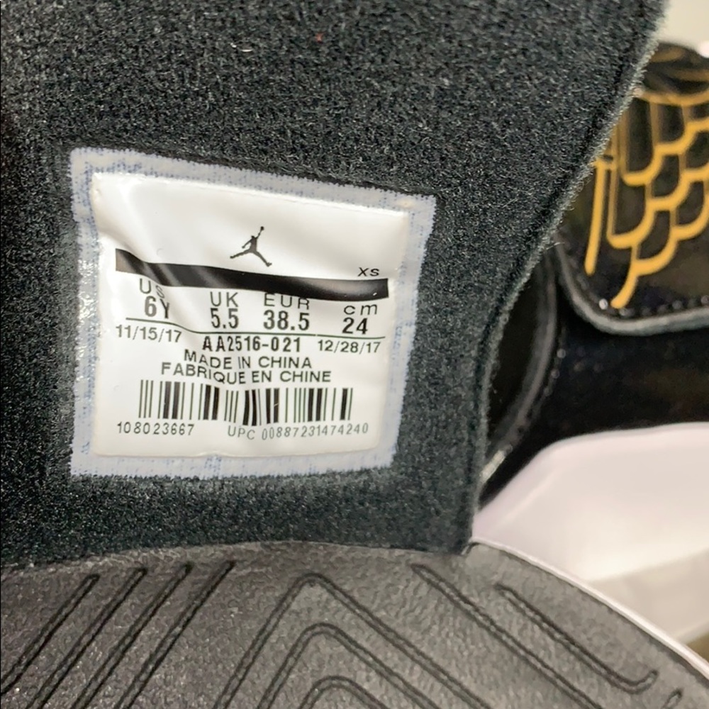 ❤️ Nike Jordan Hydro 7 GS black metallic gold whit - Picture 8 of 8